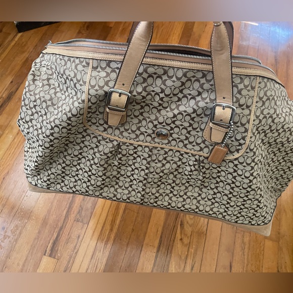 Coach Duffel F77115 Voyager Weekender Bag - Geometric Pattern & Leather Handles - Picture 4 of 9